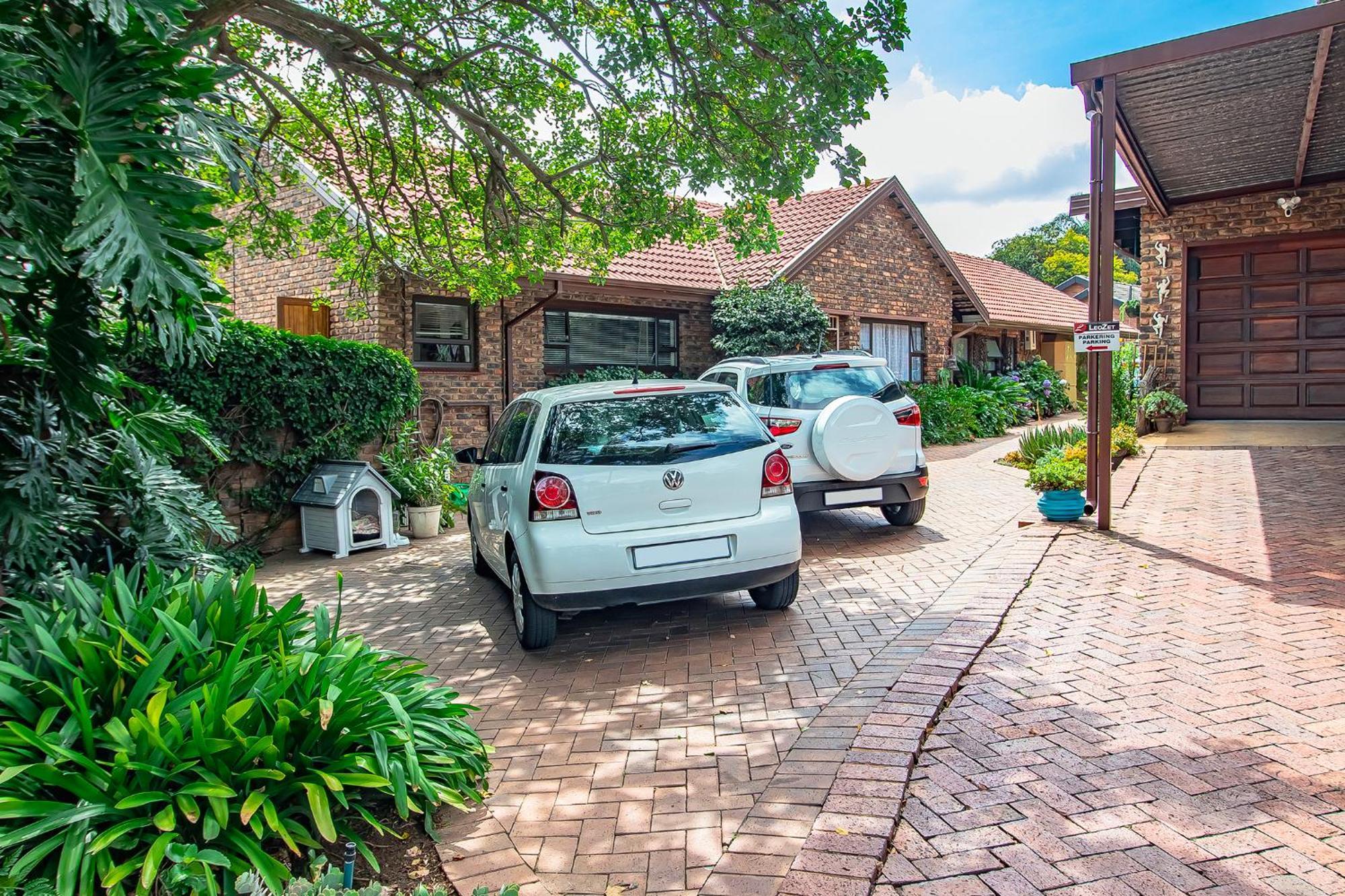 Leozet Self Catering Apartment Pretoria-Noord Exterior foto